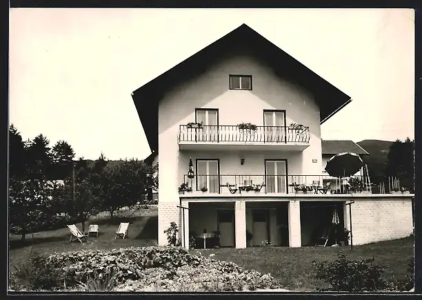 AK Seeboden, Haus mit Garten