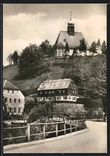 AK Olbernhau-Oberneuschönberg / Erzgeb., Blick auf die Kirche