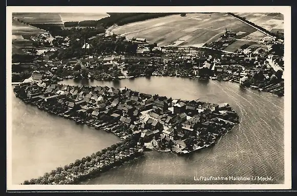 AK Malchow / Müritz, Luftaufnahme des Ortes