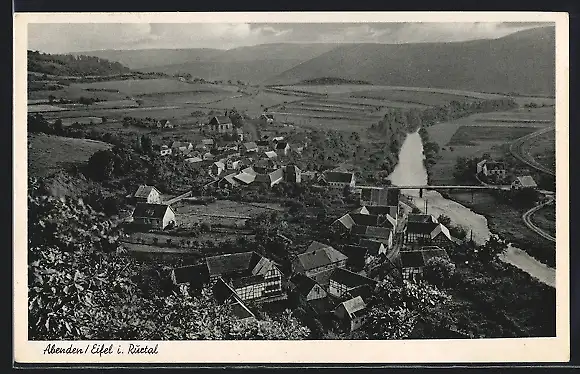 AK Abenden /Eifel, Gesamtansicht mit Fluss aus der Vogelschau