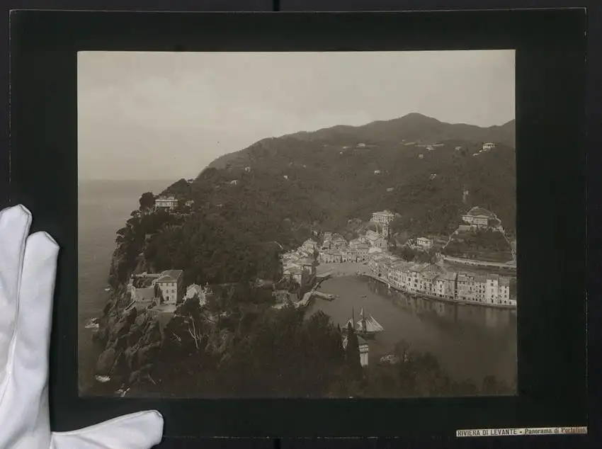 Fotografie unbekannter Fotograf, Ansicht Portofino, Panorama Riviera Di Levante