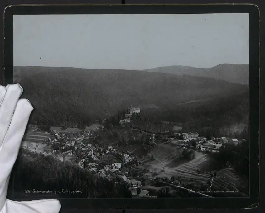 Fotografie Zedler & Vogel, Darmstadt, Ansicht Schwarzburg, Panorama vom Trippstein gesehen 1897