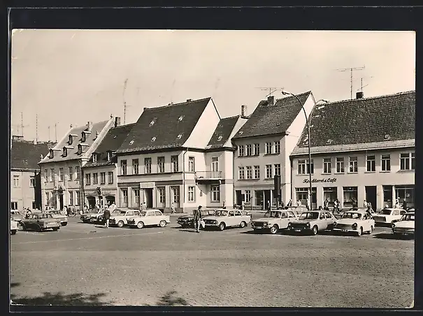 AK Köthen / Anhalt, Marktplatz mit Konditorei-Cafe