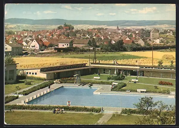 AK Kirchhain / Ohm, Blick zum Schwimmbad