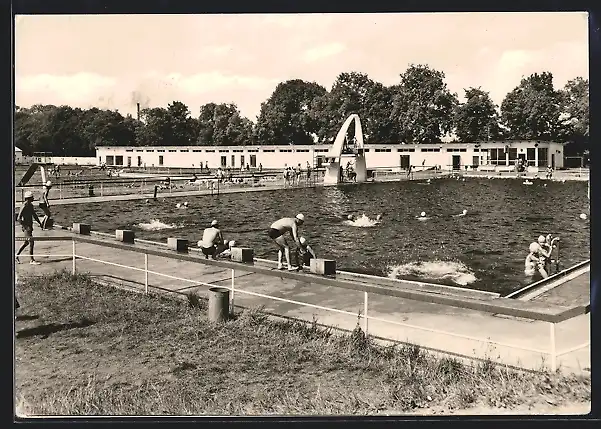 AK Artern /Unstrut, Gäste im Soleschwimmbad