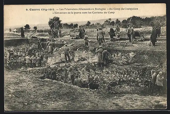 AK Beignon, Au champ de Coetquidan, L`extraction de la pierre dens les Carrières du Camp