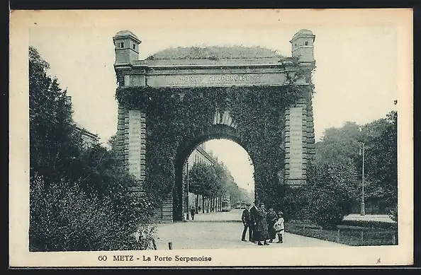 AK Metz, La Porte Serpenoise, Strassenbahn