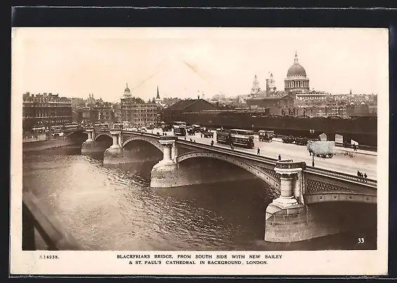 AK London, Blackfriars Bridge from South Side with New Bailey & St. Paul`s Cathedral in background, Strassenbahn