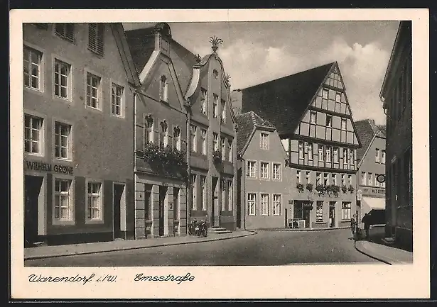 AK Warendorf i. W., Emsstrasse mit Geschäft Wilhelm Gröne