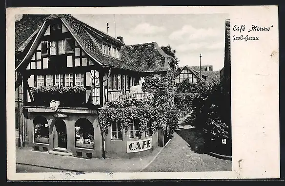 AK Gross-Gerau, Cafe Menne, Frankfurter Strasse 3, Ansicht aus der Vogelschau