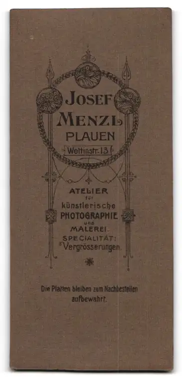 Fotografie Josef Menzl, Plauen i. V., Wettinstrasse 13, Mädchen mit Schleife im Haar