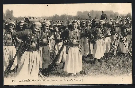 AK Zouaves, Sac au dos!