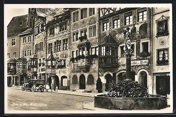 AK Stein a. Rh., Rathausplatz mit Gasthof zur Sonne mit Brunnen