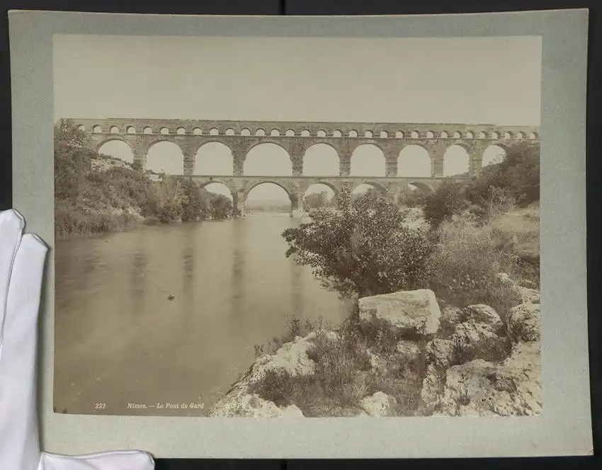 Fotografie N.D. Phot Neurdein Freres, Paris, Ansicht Nimes, Le Pont Du Gard