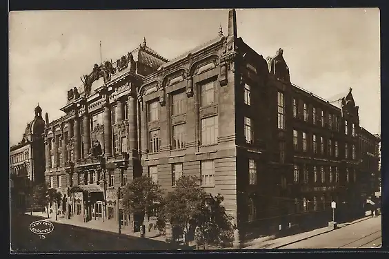AK Budapest, An der Musikhochschule