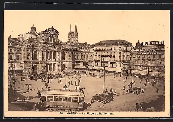 AK Angers, La Place du Ralliement, Strassenbahn