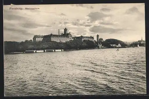 AK Flensburg, Marineschule, vom Wasser gesehen