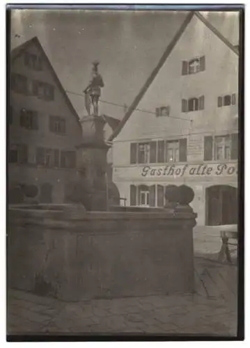 Fotografie W. Apel, Berlin, Ansicht Gräfenberg, Gasthof alte Post, Brunnen