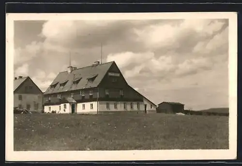 AK Bendlova chata, Nové Mesto u Moldavz, p. Hrob, Vzlet