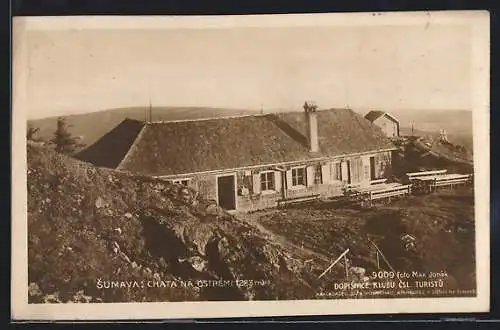 AK Chata na Ostrém, Berghütte mit Panoramablick