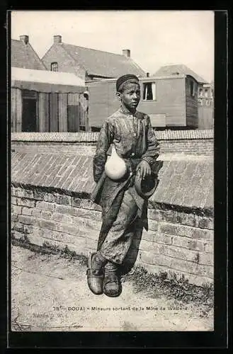 AK Douai, Mineurs sortant de la Mine de Waziers