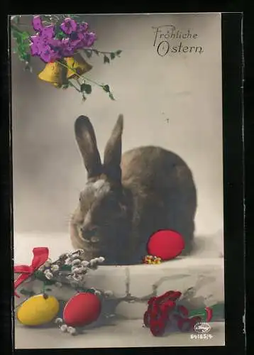 AK Osterhase mit bunten Ostereiern und Weidenkätzchen