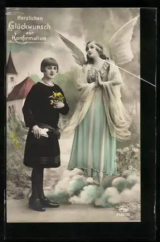 AK Mädchen im schwarzen Kleid mit Engel zur Konfirmation