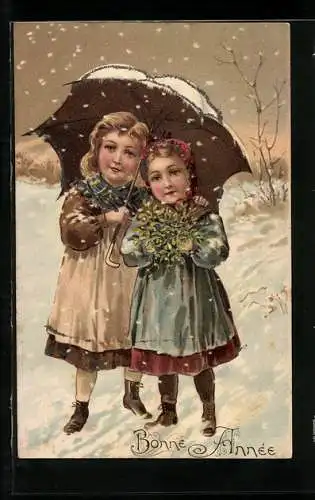 Präge-AK Junge Frauen mit Schirm im tiefen Schnee zu Neujahr