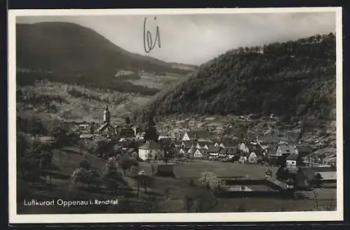 AK Oppenau /Renchtal, Gesamtansicht mit Blick ins Land