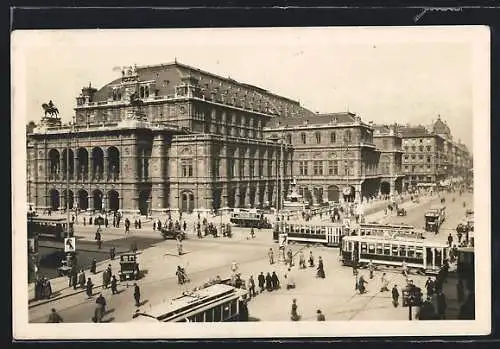 AK Wien, Staatsoper, Strassenbahnen auf der Kreuzung