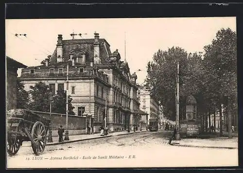 AK Lyon, Avenue des Ponts et Ecole de Sante Militaire