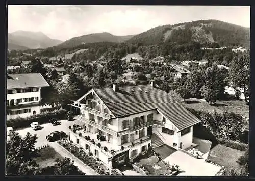 AK Bad Wiessee, Kurhotel Westfalen C. Rösner mit Bergblick aus der Vogelschau