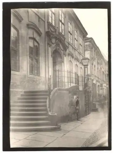 Fotografie W. Apel, Berlin, Ansicht Frankfurt / Oder, Gasthaus mit Treppenaufgang