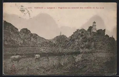 AK Langson, Pagodons au sommet des rochers de Ky-Lua