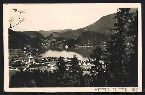 AK St. Gilgen am Abersee, Teilansicht mit Bergen