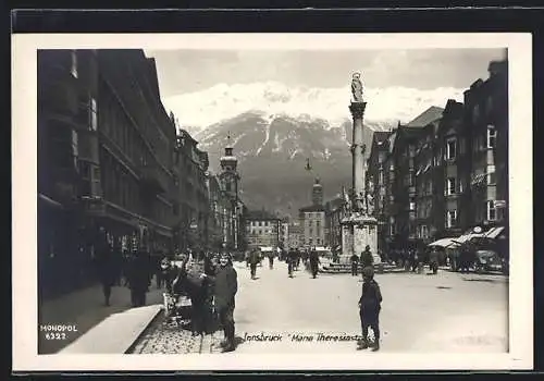 AK Innsbruck, Maria Theresiastrasse mit Säulendenkmal