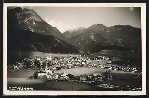 AK Fulpmes, Gesamtansicht mit Bergpanorama aus der Vogelschau