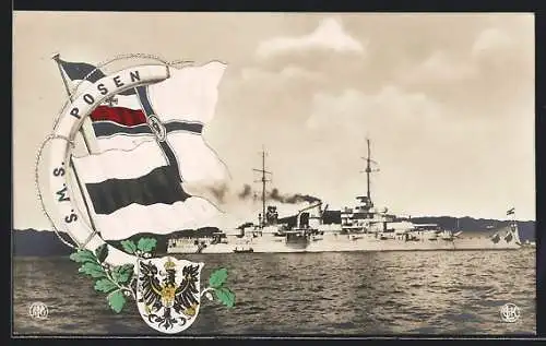 AK Kriegsschiff S.M.S. Posen in voller Fahrt vor der Küste fahrend, Reichskriegsflagge