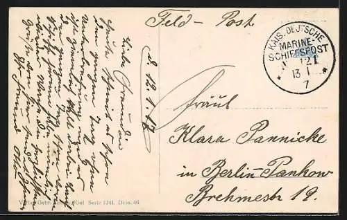 AK Kriegsschiff S.M.S. Wittelsbach nebst einem vollen Beiboot auf dem Meer treibend, Reichskriegsflagge