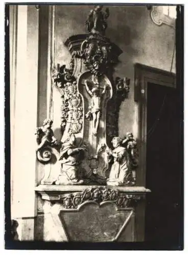 Fotografie W. Apel, Berlin, Ansicht Messelhausen, Kirchenkunst / Heiligenbild in der Kirche
