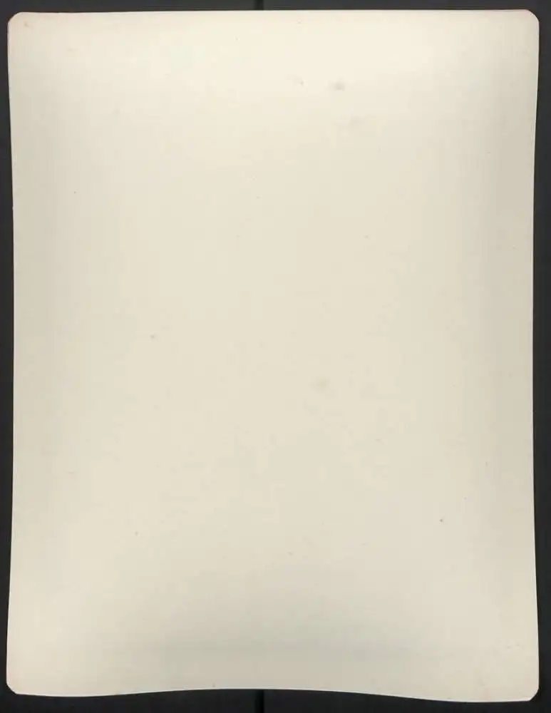 Fotografie J. P. Sebah, Konstantinopel, indigene du Gaire, junge Ägypterin in Tracht, in Tuch gehüllt 1