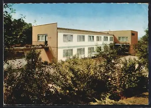 AK Heiligenroth / Montabaur, Motel Bundesautobahn-Raststätte Heiligenroth vom Garten aus gesehen