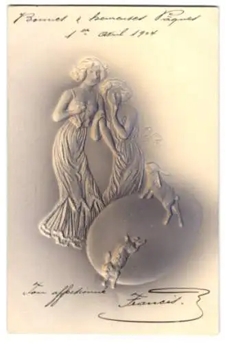 Präge-Airbrush-AK Junge Frauen und zwei Osterhasen mit einem grossen Ei