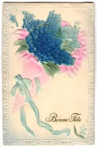 Stoff-Präge-AK Grusskarte zum Namenstag mit einem Bouquet blauer Blumen aus echtem Stoff