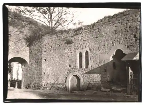 Fotografie W. Apel, Berlin, Ansicht Creglingen, Mauer der Burg Branneck