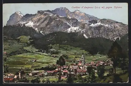 AK Cortina d`Ampezzo, Ortsansicht gegen Tofana