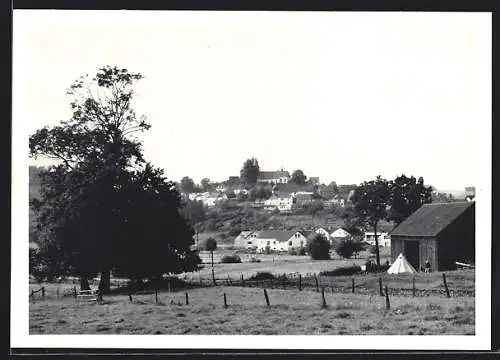 AK Grevenstein / Sauerland, Ortsansicht vom Felde aus