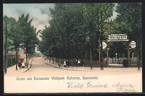 AK Berlin-Grunewald, Restaurant Waldpark Hubertus, Litfasssäule