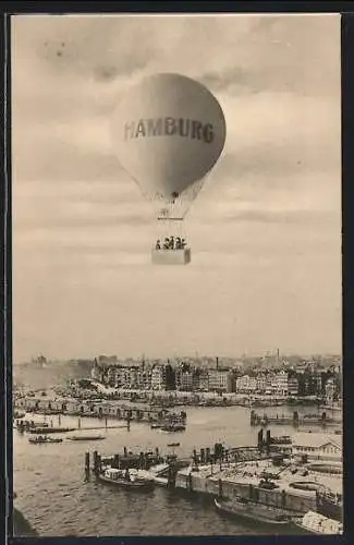 AK Hamburg-Harburg, Ballon über dem Hafen
