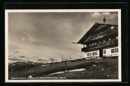 AK Blomberghaus, Berghütte mit Blick auf die Benediktenwand
